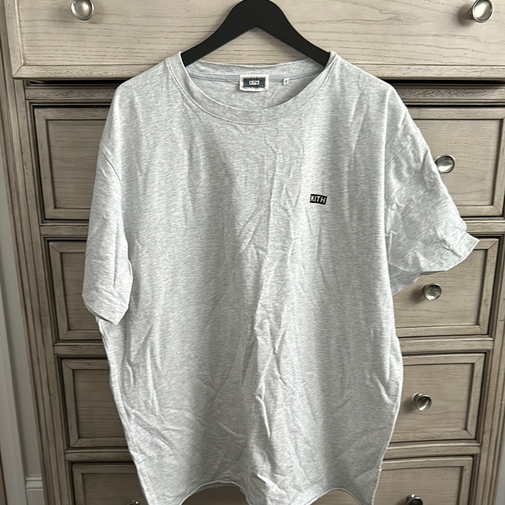 Kith Men's Grey T-Shirt